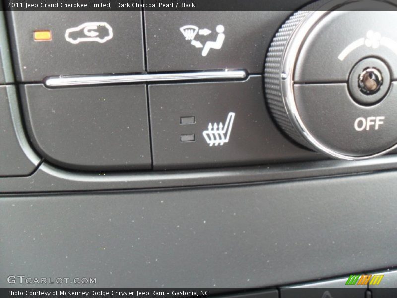 Dark Charcoal Pearl / Black 2011 Jeep Grand Cherokee Limited