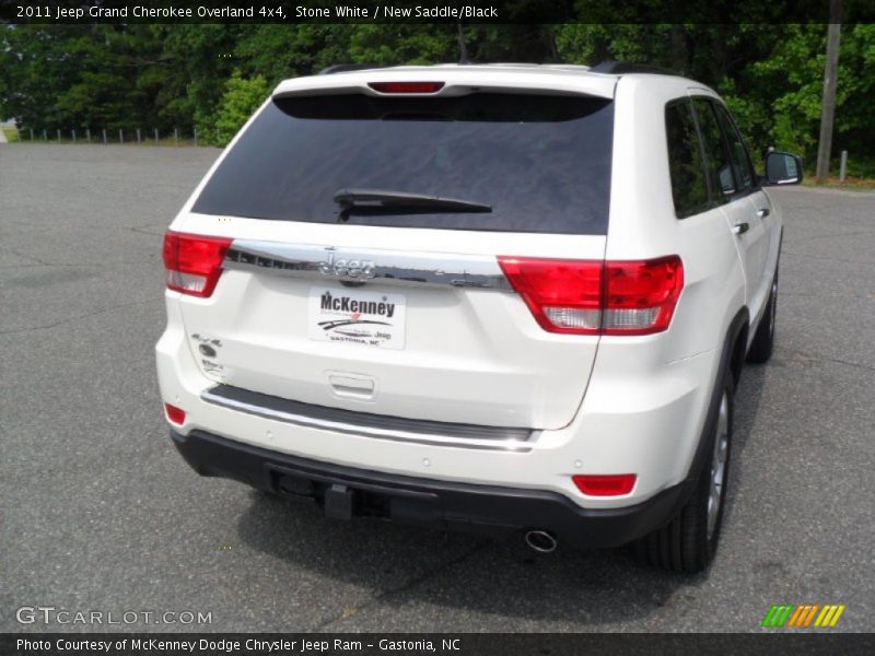 Stone White / New Saddle/Black 2011 Jeep Grand Cherokee Overland 4x4
