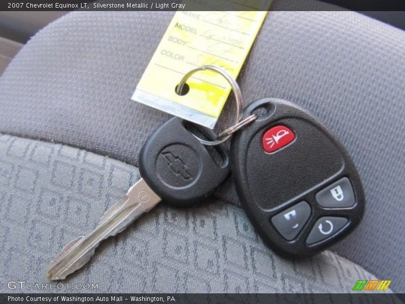 Silverstone Metallic / Light Gray 2007 Chevrolet Equinox LT