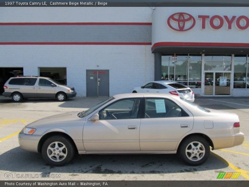 Cashmere Beige Metallic / Beige 1997 Toyota Camry LE