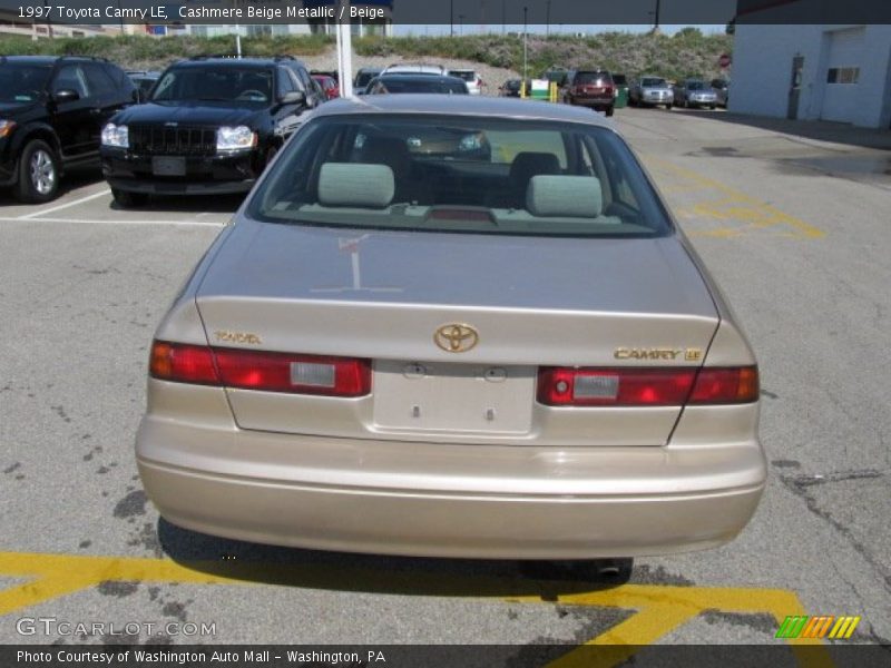 Cashmere Beige Metallic / Beige 1997 Toyota Camry LE