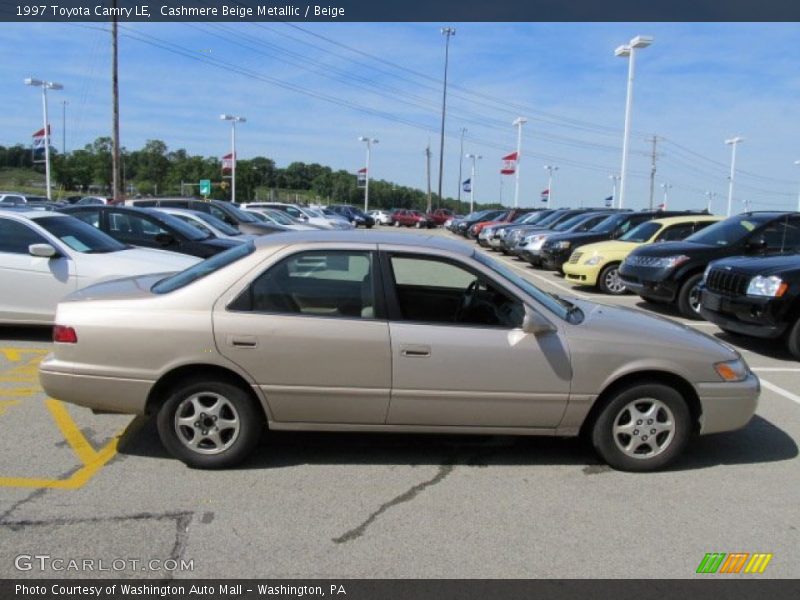 Cashmere Beige Metallic / Beige 1997 Toyota Camry LE