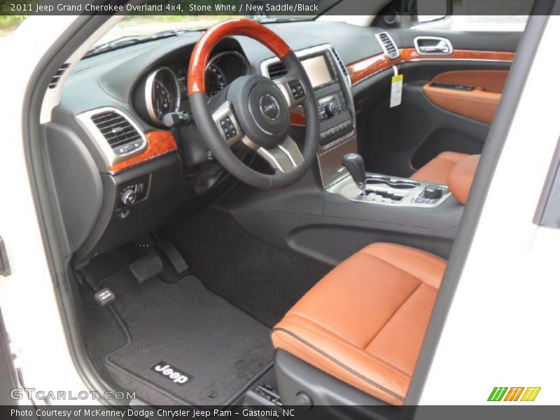 Stone White / New Saddle/Black 2011 Jeep Grand Cherokee Overland 4x4