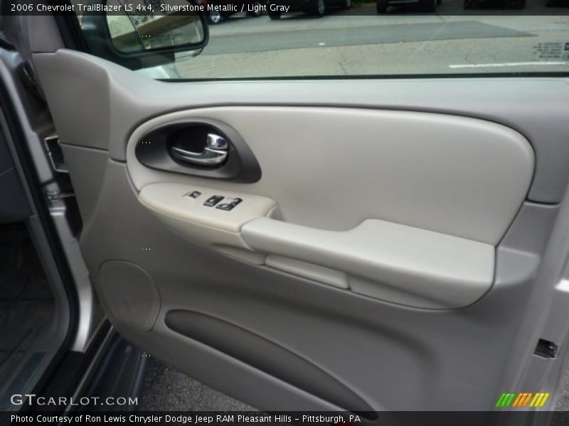 Silverstone Metallic / Light Gray 2006 Chevrolet TrailBlazer LS 4x4