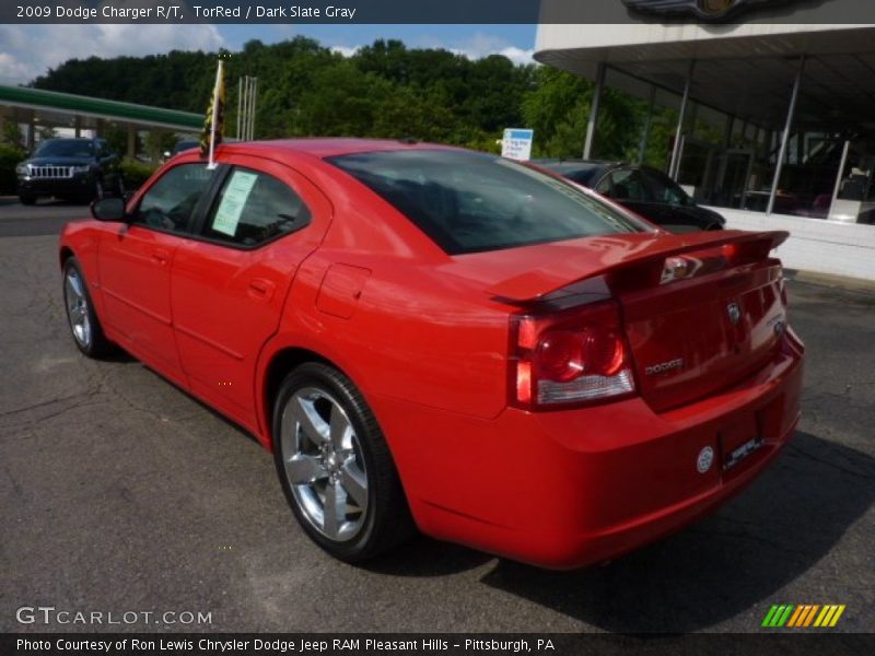TorRed / Dark Slate Gray 2009 Dodge Charger R/T