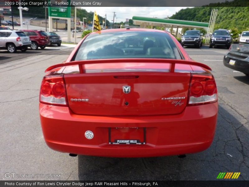 TorRed / Dark Slate Gray 2009 Dodge Charger R/T