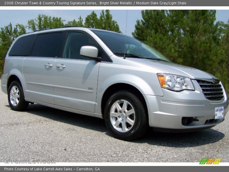 Bright Silver Metallic / Medium Slate Gray/Light Shale 2008 Chrysler Town & Country Touring Signature Series
