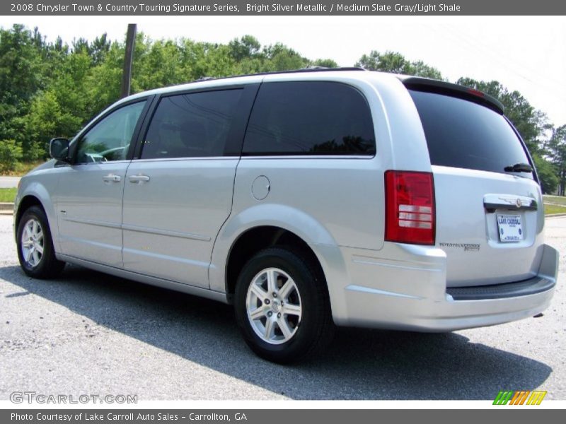 Bright Silver Metallic / Medium Slate Gray/Light Shale 2008 Chrysler Town & Country Touring Signature Series