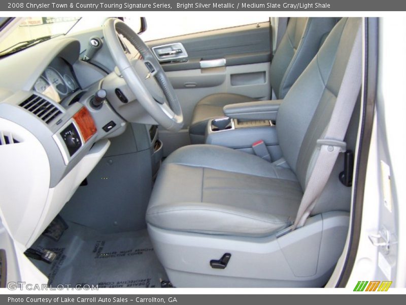 Bright Silver Metallic / Medium Slate Gray/Light Shale 2008 Chrysler Town & Country Touring Signature Series
