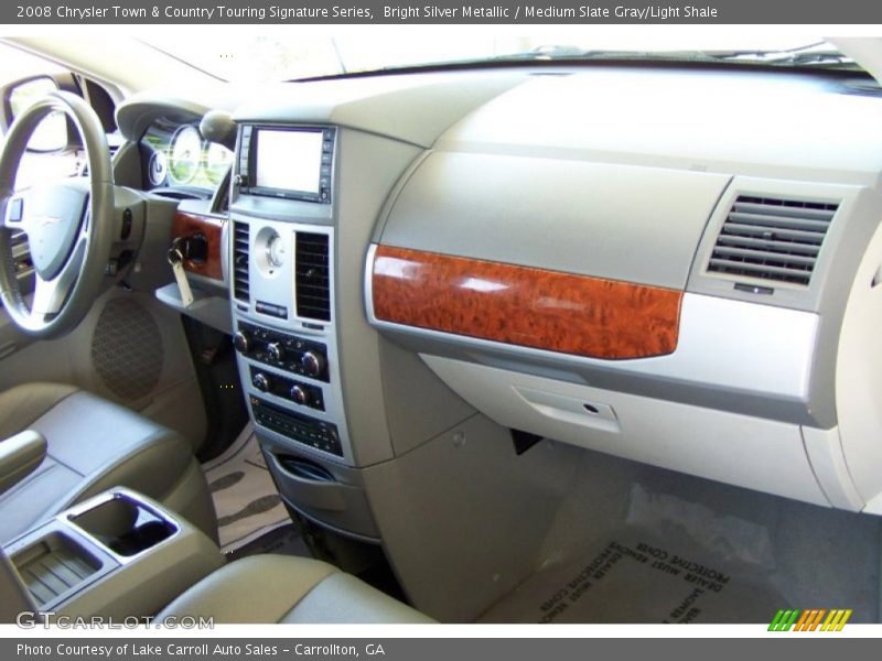 Bright Silver Metallic / Medium Slate Gray/Light Shale 2008 Chrysler Town & Country Touring Signature Series