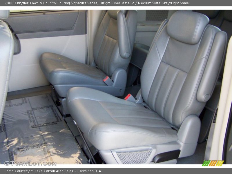 Bright Silver Metallic / Medium Slate Gray/Light Shale 2008 Chrysler Town & Country Touring Signature Series