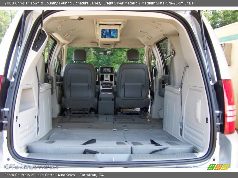 Bright Silver Metallic / Medium Slate Gray/Light Shale 2008 Chrysler Town & Country Touring Signature Series