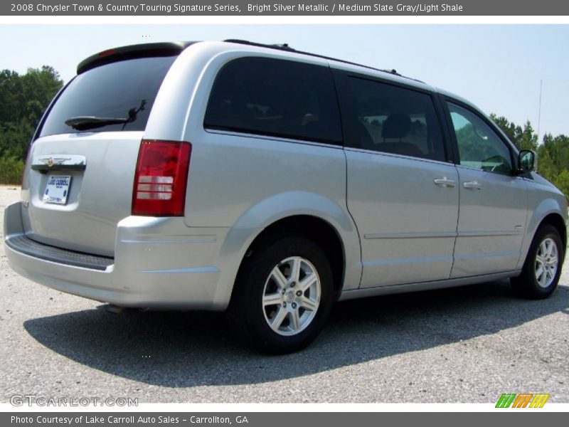 Bright Silver Metallic / Medium Slate Gray/Light Shale 2008 Chrysler Town & Country Touring Signature Series