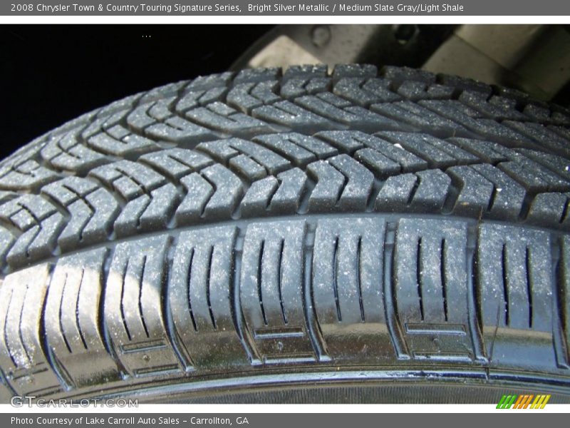 Bright Silver Metallic / Medium Slate Gray/Light Shale 2008 Chrysler Town & Country Touring Signature Series