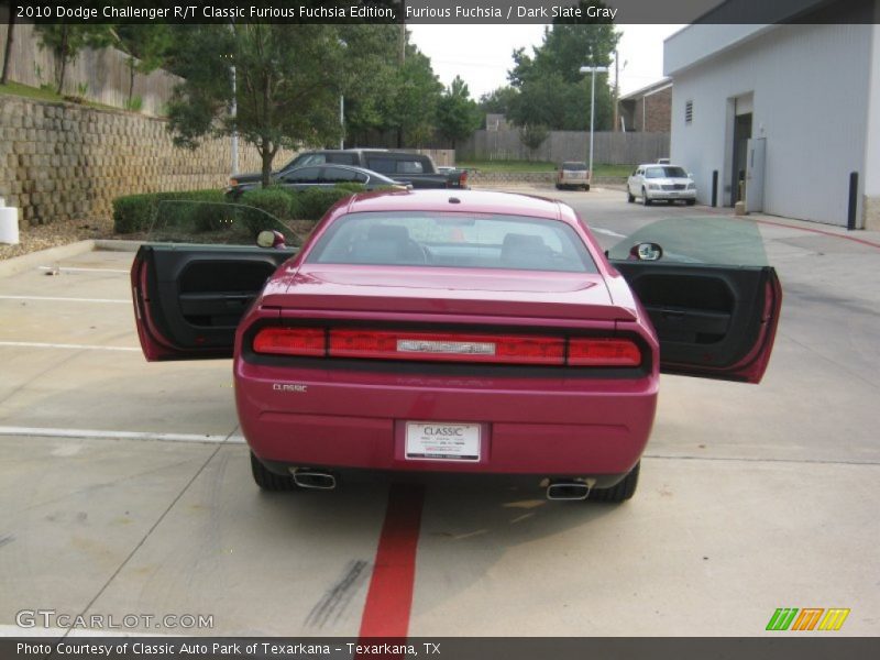 Furious Fuchsia / Dark Slate Gray 2010 Dodge Challenger R/T Classic Furious Fuchsia Edition