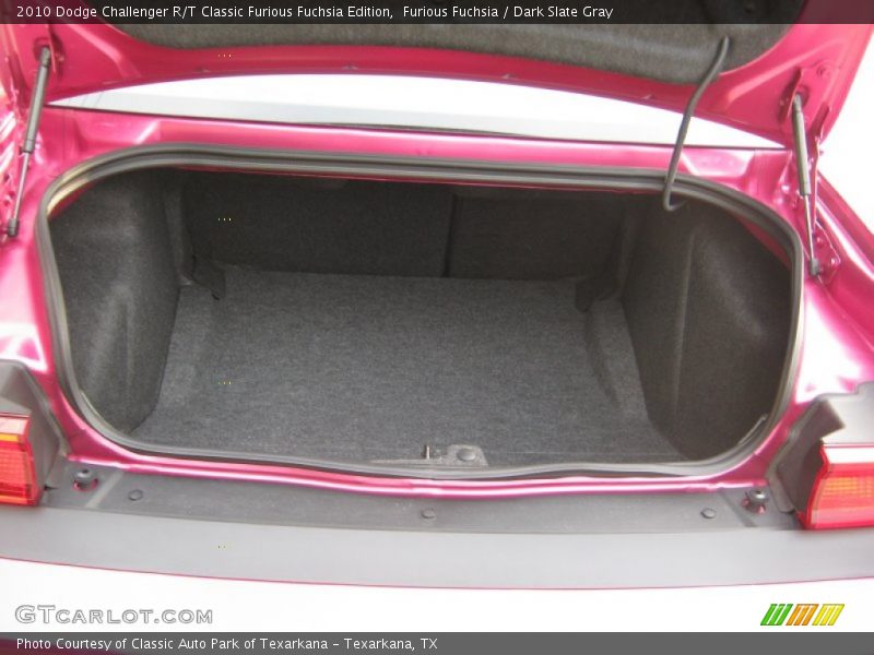 Furious Fuchsia / Dark Slate Gray 2010 Dodge Challenger R/T Classic Furious Fuchsia Edition