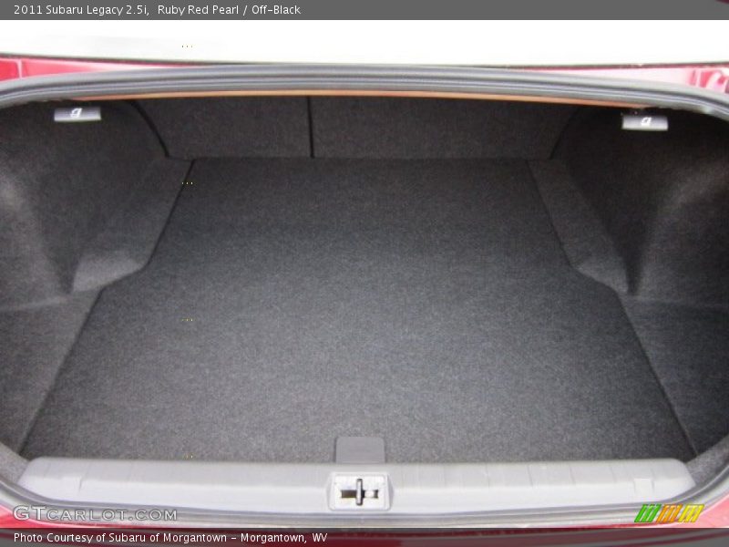  2011 Legacy 2.5i Trunk