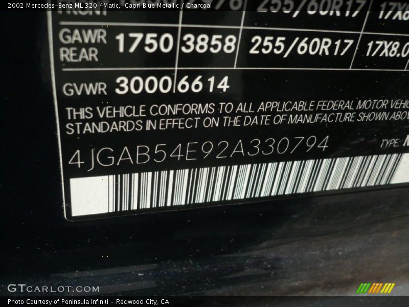 Capri Blue Metallic / Charcoal 2002 Mercedes-Benz ML 320 4Matic