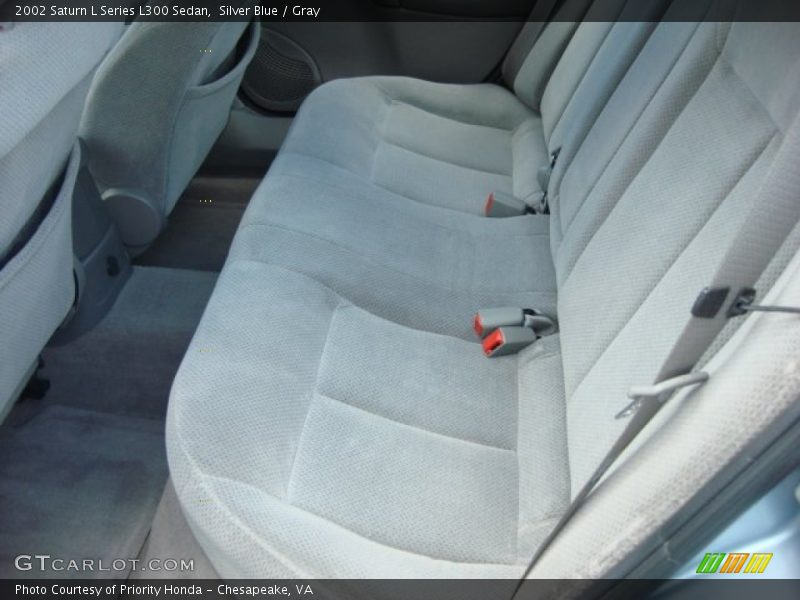  2002 L Series L300 Sedan Gray Interior