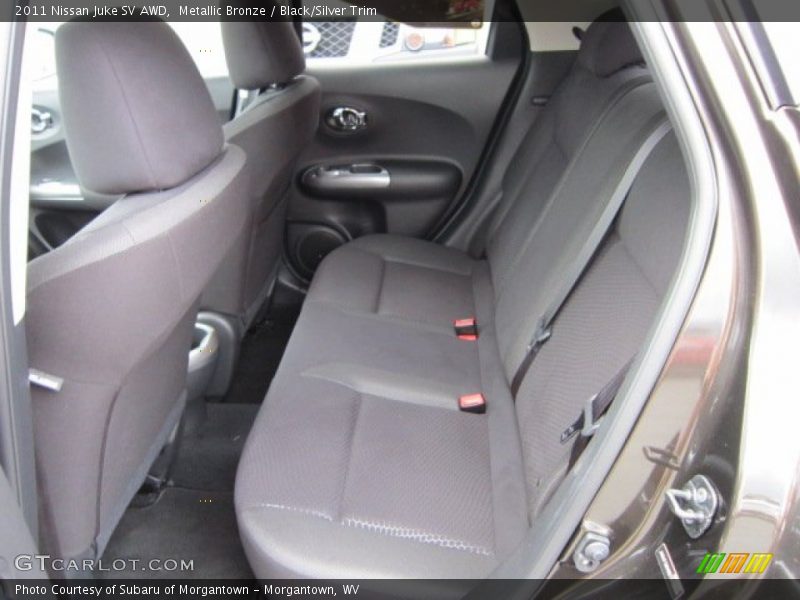  2011 Juke SV AWD Black/Silver Trim Interior