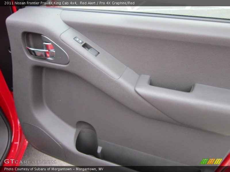 Door Panel of 2011 Frontier Pro-4X King Cab 4x4