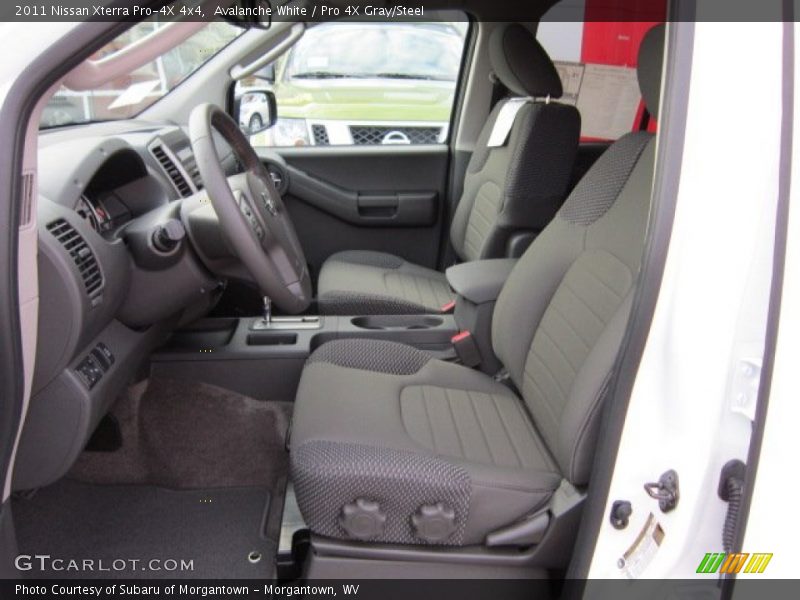 Avalanche White / Pro 4X Gray/Steel 2011 Nissan Xterra Pro-4X 4x4