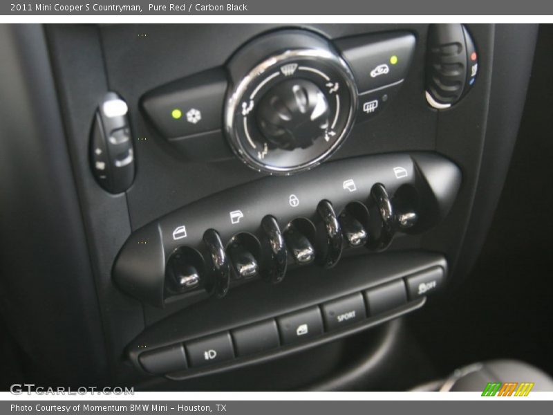 Controls of 2011 Cooper S Countryman