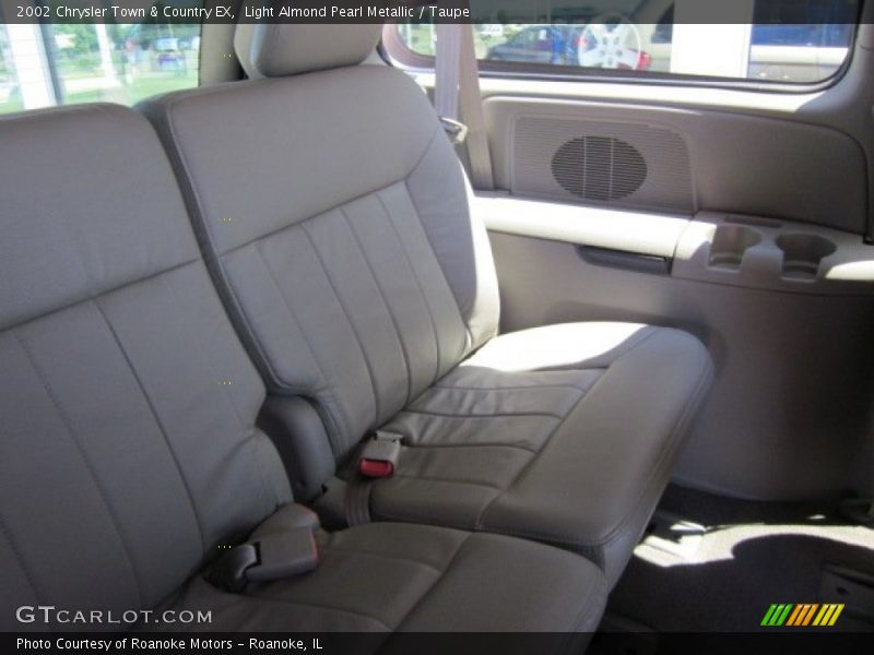 Light Almond Pearl Metallic / Taupe 2002 Chrysler Town & Country EX