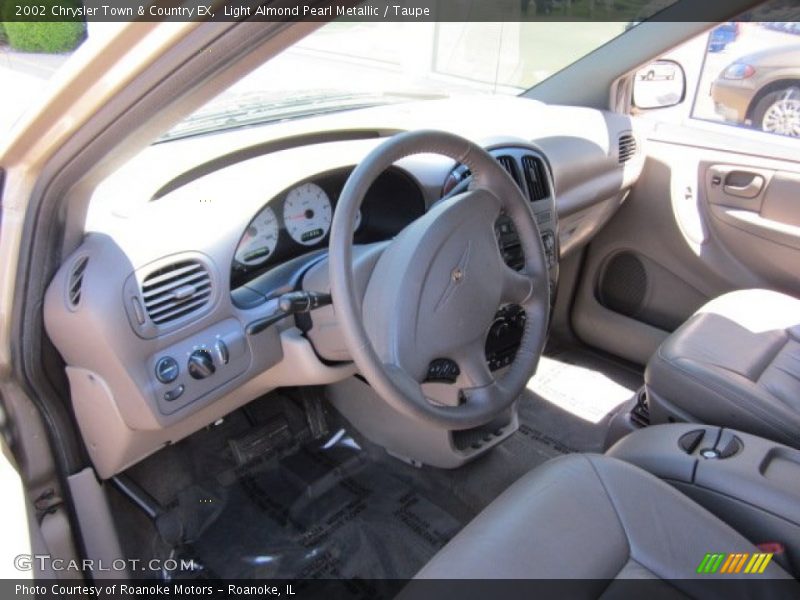 Light Almond Pearl Metallic / Taupe 2002 Chrysler Town & Country EX