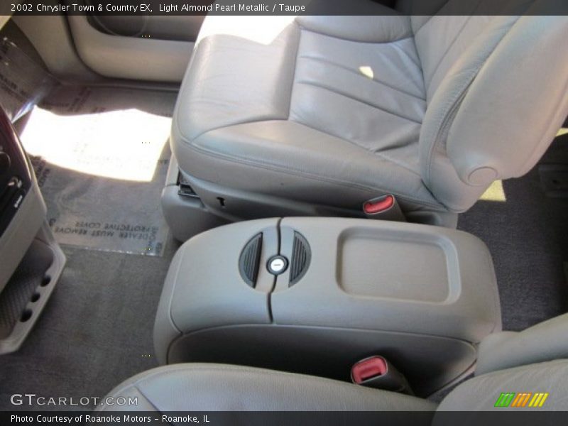 Light Almond Pearl Metallic / Taupe 2002 Chrysler Town & Country EX
