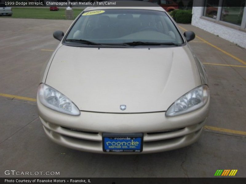 Champagne Pearl Metallic / Tan/Camel 1999 Dodge Intrepid