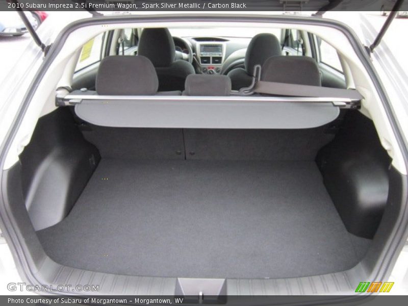  2010 Impreza 2.5i Premium Wagon Trunk
