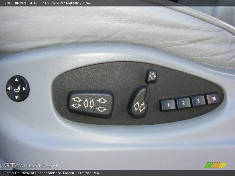Titanium Silver Metallic / Grey 2001 BMW X5 4.4i