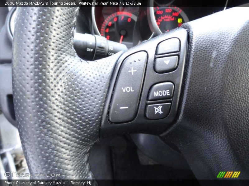 Controls of 2006 MAZDA3 s Touring Sedan