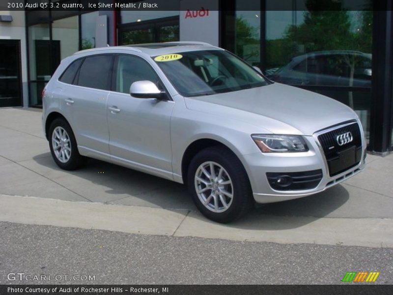 Ice Silver Metallic / Black 2010 Audi Q5 3.2 quattro