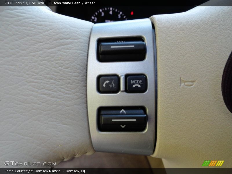 Controls of 2010 QX 56 4WD