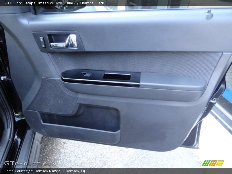 Black / Charcoal Black 2010 Ford Escape Limited V6 4WD