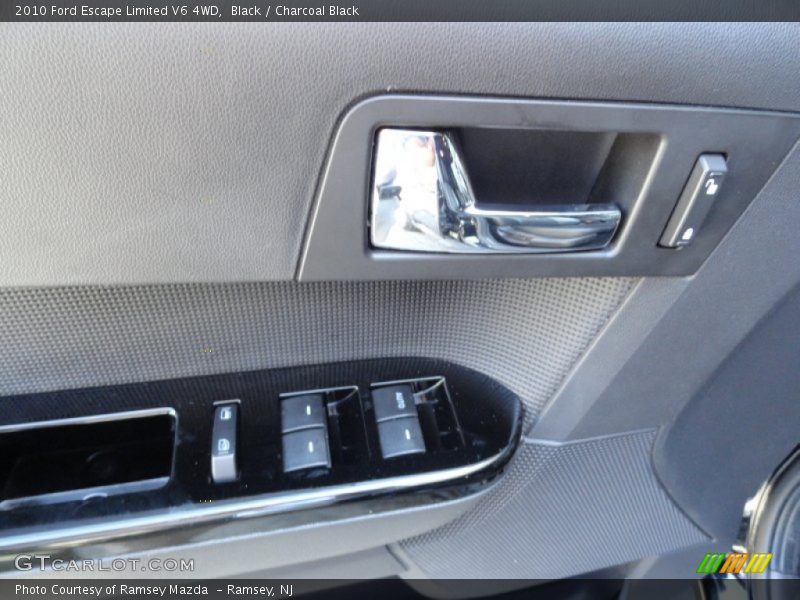 Black / Charcoal Black 2010 Ford Escape Limited V6 4WD