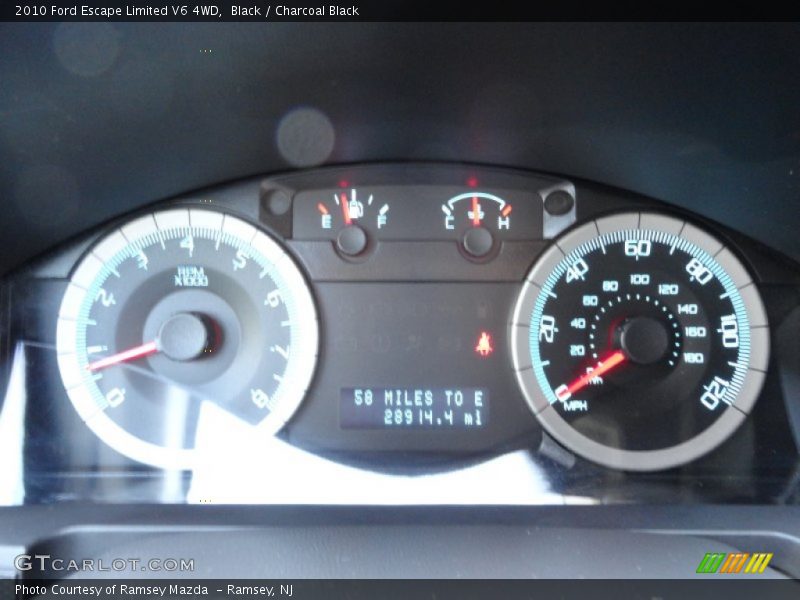 Black / Charcoal Black 2010 Ford Escape Limited V6 4WD