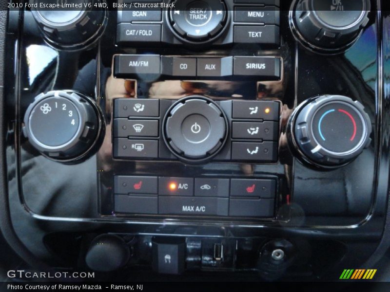 Black / Charcoal Black 2010 Ford Escape Limited V6 4WD