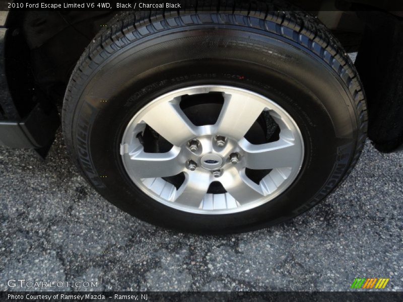 Black / Charcoal Black 2010 Ford Escape Limited V6 4WD