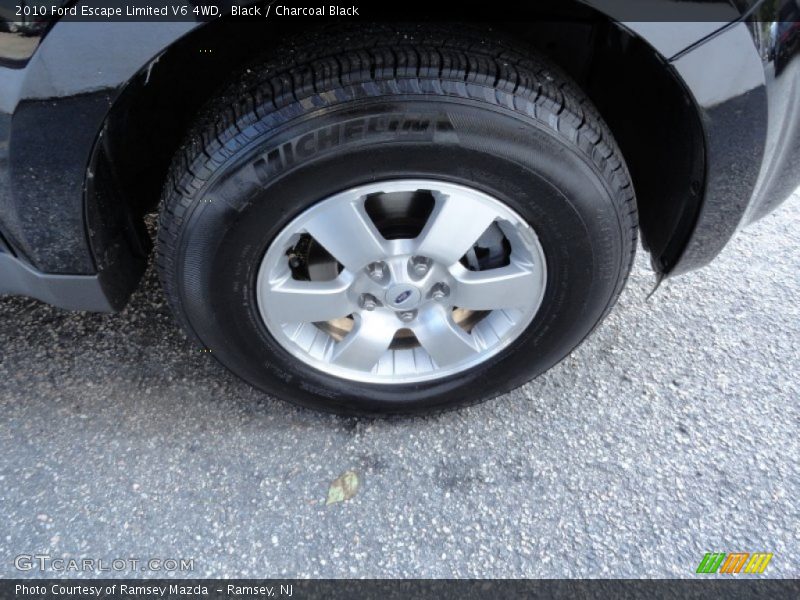 Black / Charcoal Black 2010 Ford Escape Limited V6 4WD