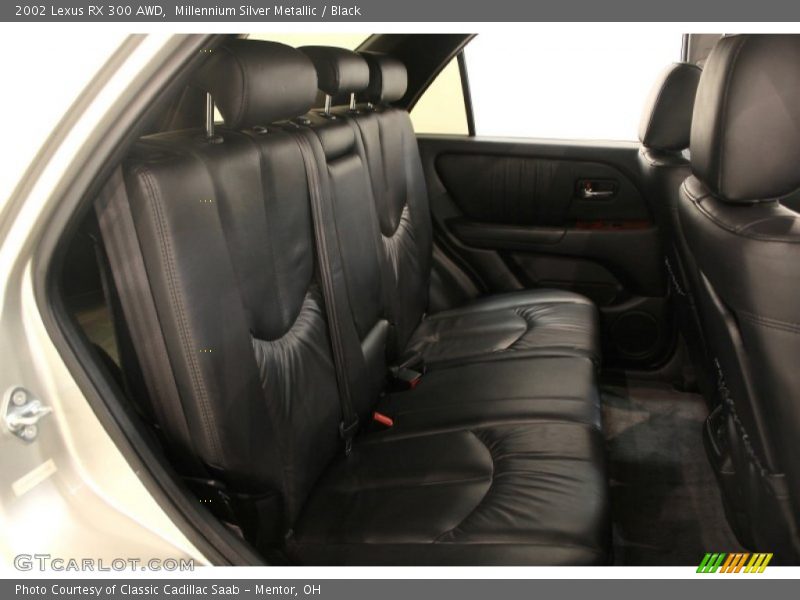 Millennium Silver Metallic / Black 2002 Lexus RX 300 AWD