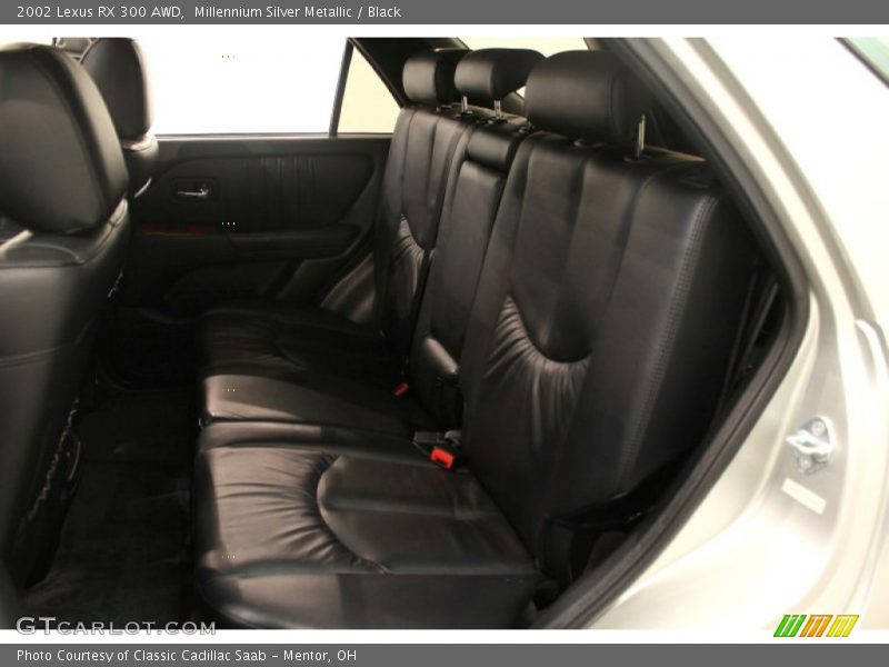 Millennium Silver Metallic / Black 2002 Lexus RX 300 AWD