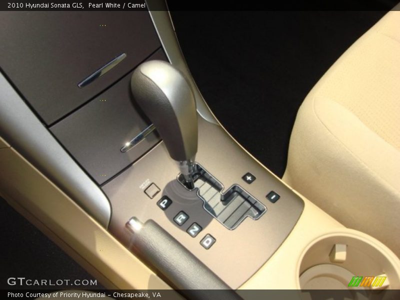 Pearl White / Camel 2010 Hyundai Sonata GLS