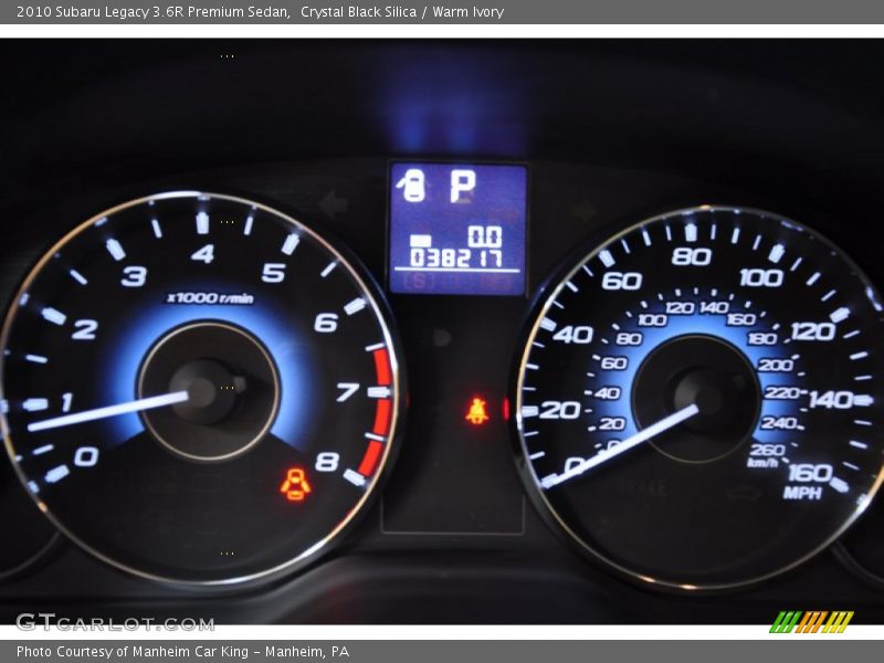 Crystal Black Silica / Warm Ivory 2010 Subaru Legacy 3.6R Premium Sedan