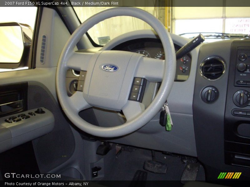 Black / Medium/Dark Flint 2007 Ford F150 XL SuperCab 4x4