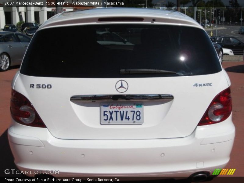 Alabaster White / Macadamia 2007 Mercedes-Benz R 500 4Matic