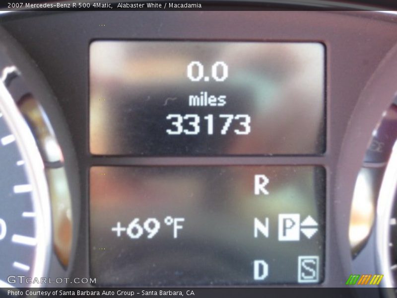 Alabaster White / Macadamia 2007 Mercedes-Benz R 500 4Matic