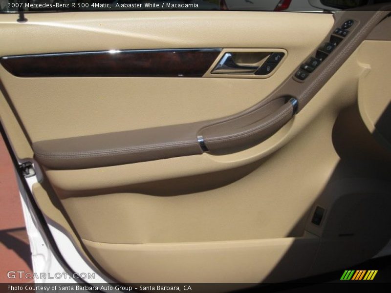 Alabaster White / Macadamia 2007 Mercedes-Benz R 500 4Matic